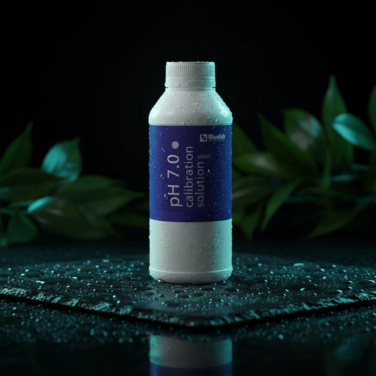 Bluelab pH 7 Buffer Solution | Calibration Solution for pH Meters & Pens | 250ml & 500ml